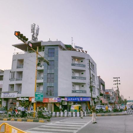 Hotel Galaxy Indore Buitenkant foto